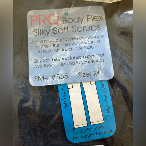 BRAND NEW scrub pants - Picture 3 of 3